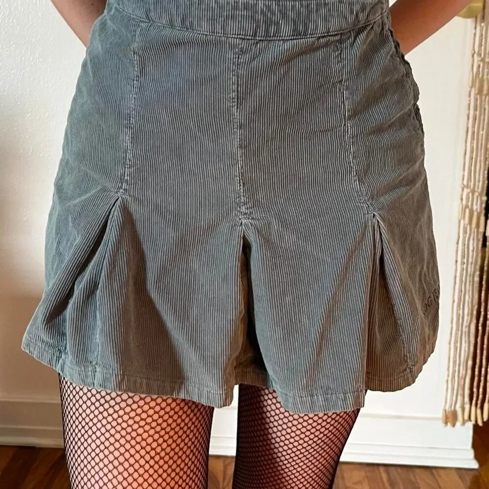 Urban Outfitters y2k preppy